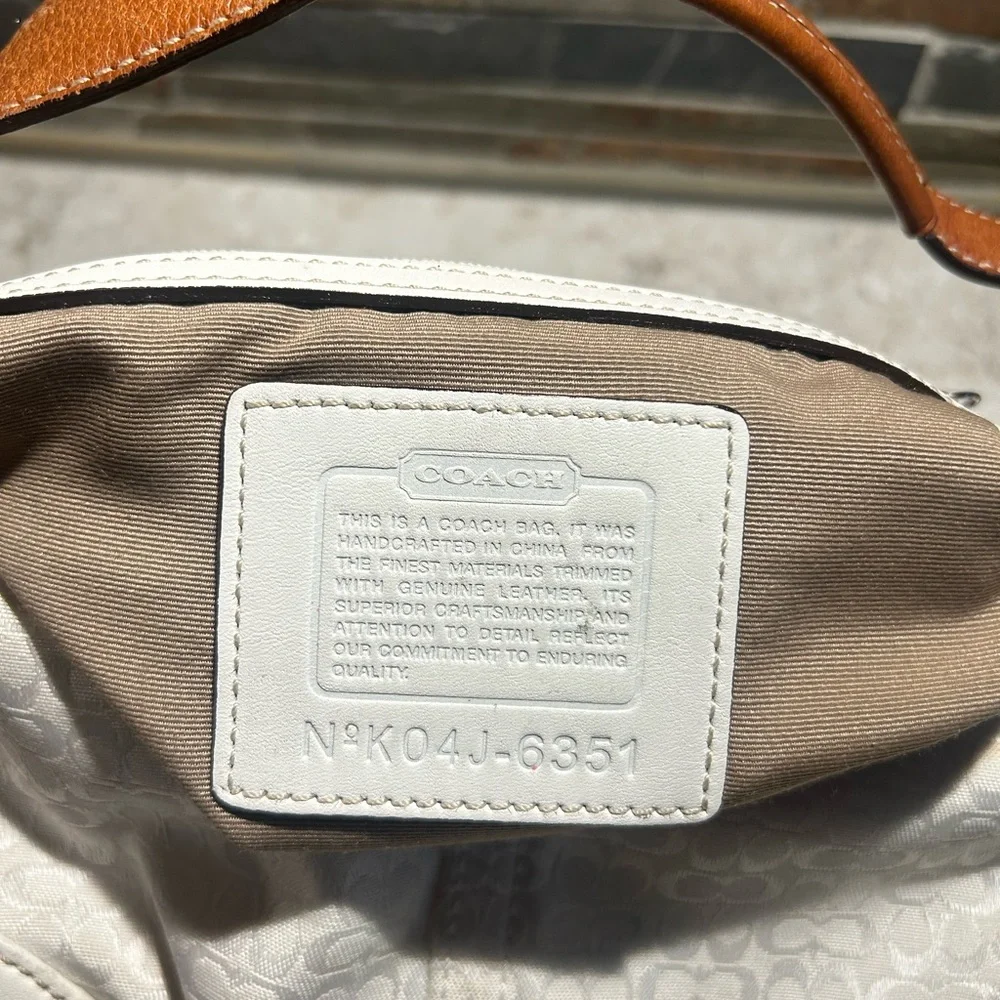 Coach super chic